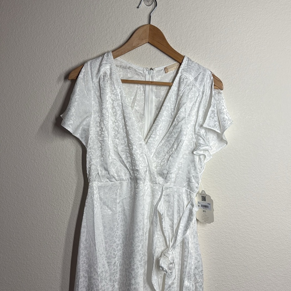 Altar’d State cream wrap maxi dress - Picture 8 of 13